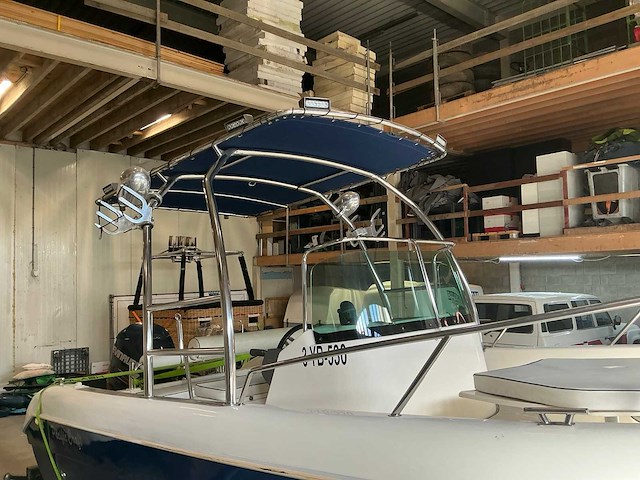 Pacific craft 630 consoleboot met trailer - afbeelding 2 van  43