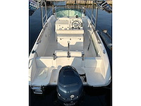 Pacific craft 630 consoleboot met trailer - afbeelding 17 van  43