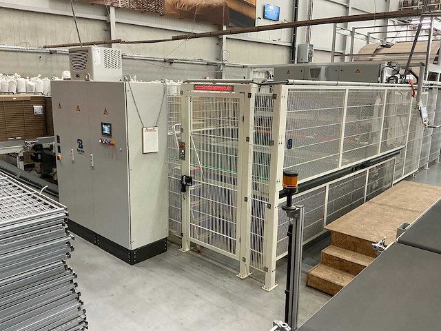 Packsize/becker - 2023 - geautomatiseerde kartonsnij- en verpakkingslijn (box-on-demand) - afbeelding 2 van  24