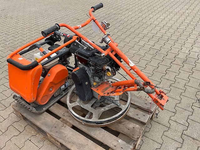 Paclite mechanische troffel / betonvlinder / cementvlinder - afbeelding 4 van  9