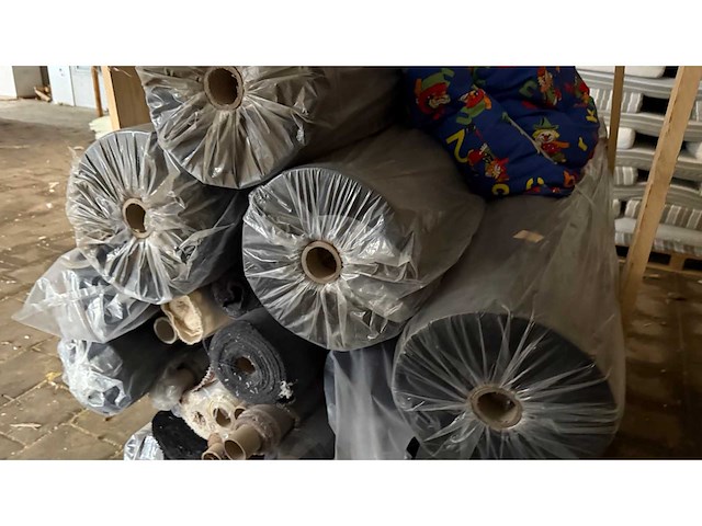 Pacon / nelen delbeke o.a. (boxspring) textielrol (30x) - afbeelding 13 van  14