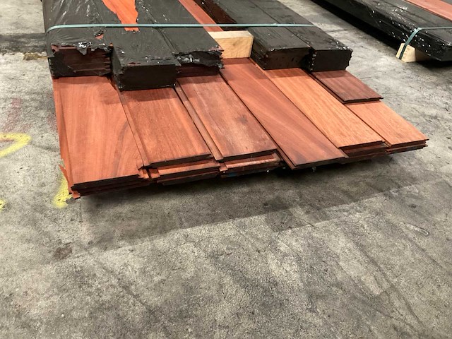 Padouk planchet 15x130 mm (25x) - afbeelding 4 van  6