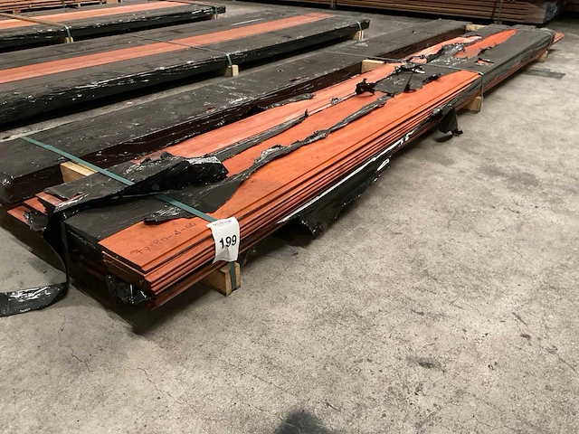 Padouk planchet 15x130 mm (25x) - afbeelding 1 van  6