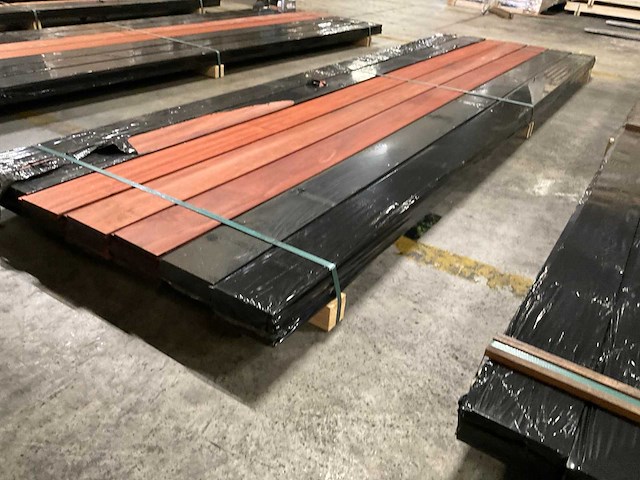 Padouk planchetten 15x130 mm (35x) - afbeelding 2 van  5