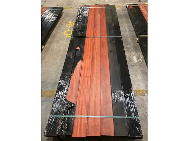 Padouk planchetten 15x130 mm (35x) - afbeelding 4 van  5