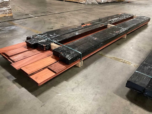 Padouk planchetten 15x130 mm ca. 0,330 m³ - afbeelding 2 van  6