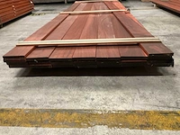 Padouk planken 21x145 mm geschaafd met vellingkant (23x) - afbeelding 2 van  6