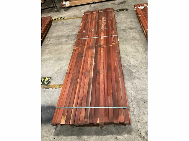 Padouk regels 40x60 mm geschaafd (32x) - afbeelding 5 van  6