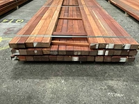 Padouk regels 40x60 mm geschaafd (43x) - afbeelding 4 van  6