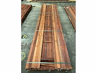 Padouk regels 40x60 mm geschaafd (43x) - afbeelding 5 van  6
