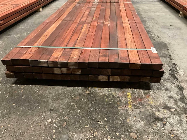 Padouk regels 40x60 mm geschaafd (48x) - afbeelding 2 van  6