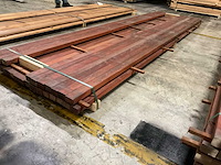 Padouk regels geschaafd 40x60 mm (27x) - afbeelding 3 van  4