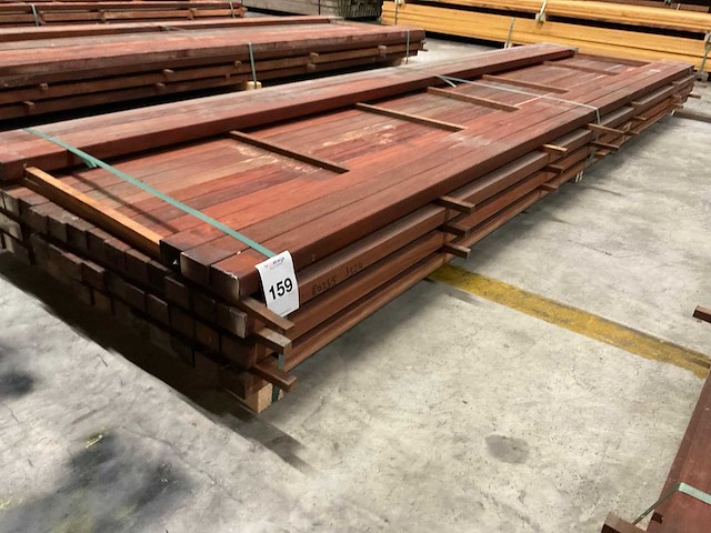 Padouk regels geschaafd 40x60 mm (55x) - afbeelding 3 van  3