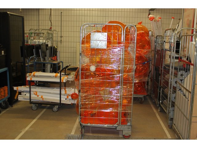 Paertij plastic lampenkappen + lamp 10 stuks - afbeelding 8 van  11