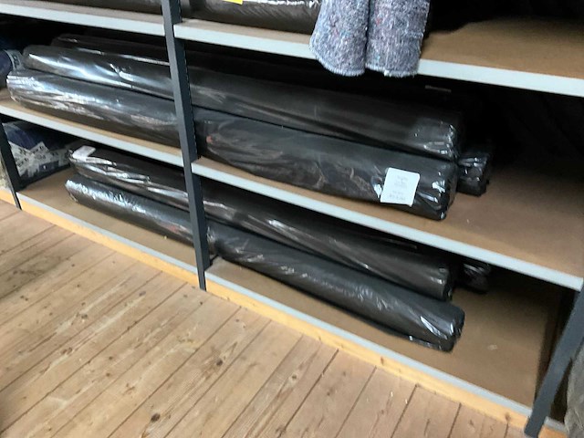 Pakken stof (circa. 125 stuks) - afbeelding 19 van  21
