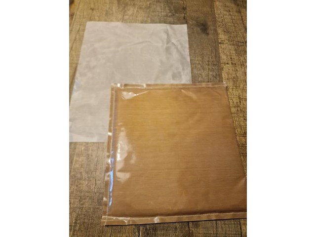 Pakket plotter ruim 35 vel rode flex maat 30x30 cm - afbeelding 4 van  7