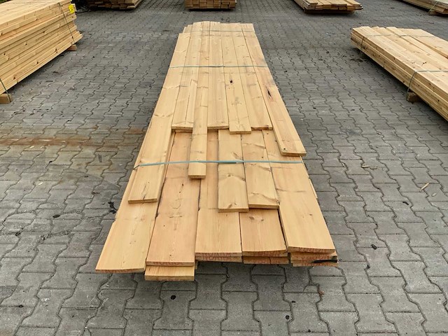 Pakket vuren planken 3600 tot 4750mm - afbeelding 2 van  8