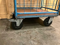 Pakketwagen 1 zijde open v.v. verstelbare etage, 4x wicke zwenkwiel 80x72x170cm (5x) - afbeelding 2 van  4