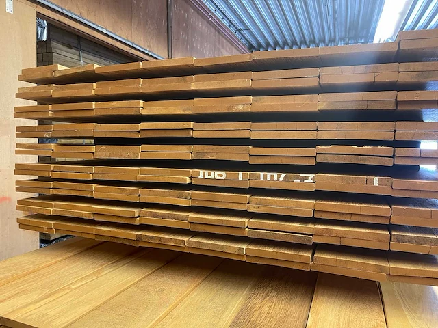Pakoeli planken geschaafd 3000x140x16mm (138x) - afbeelding 3 van  3