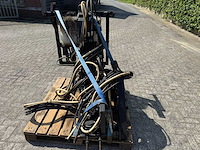 Palen borstelmachine - afbeelding 1 van  3