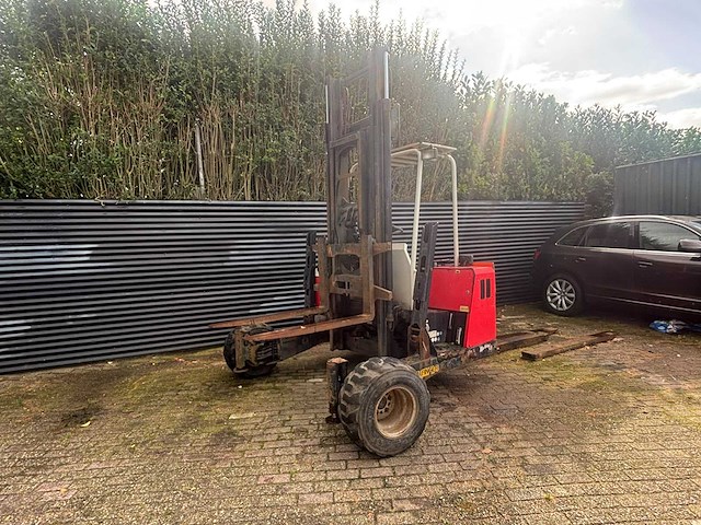 Palfinger - 4 weg kooiaap - vorkheftruck - 2008 - afbeelding 1 van  13