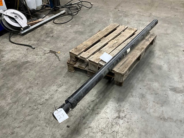 Palfinger epsilon s110f telescoop cilinder - afbeelding 5 van  5