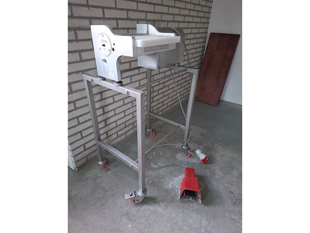 Paling ontvelmachine op verrijdbaar onderstel steen - afbeelding 5 van  9
