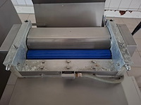 Paling ontvelmachine - afbeelding 2 van  7
