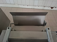 Paling ontvelmachine - afbeelding 3 van  7
