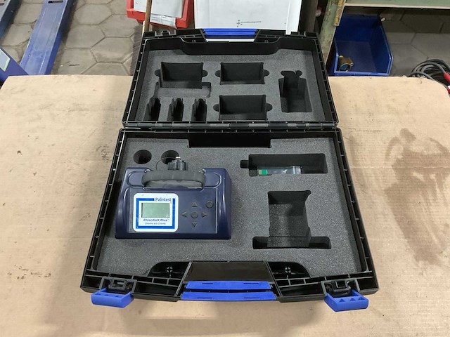 Palintest chlordiox plus battery tester - afbeelding 1 van  6