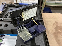 Palintest chlordiox plus battery tester - afbeelding 5 van  6