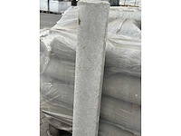 Palissade van beton (ca. 38 stuks) - afbeelding 4 van  4