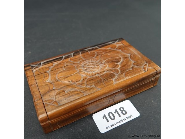 Palissanderhouten kistje - afbeelding 1 van  5