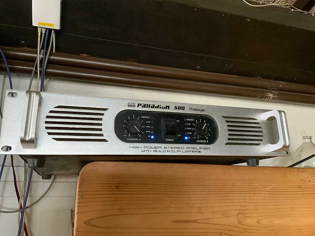 Palladium 500 vintage high power stereo amplifier versterker met dap audio imix 7.3 mixpaneel - afbeelding 2 van  6