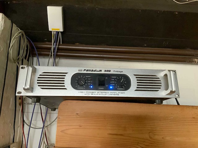 Palladium 500 vintage high power stereo amplifier versterker met dap audio imix 7.3 mixpaneel - afbeelding 5 van  6