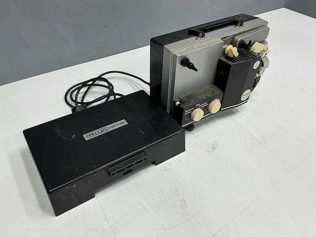 Pallas - hs-1200 - s-8 zoom - projector - afbeelding 4 van  10