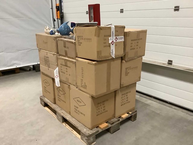 Pallet - decoratie (408x) - afbeelding 1 van  5