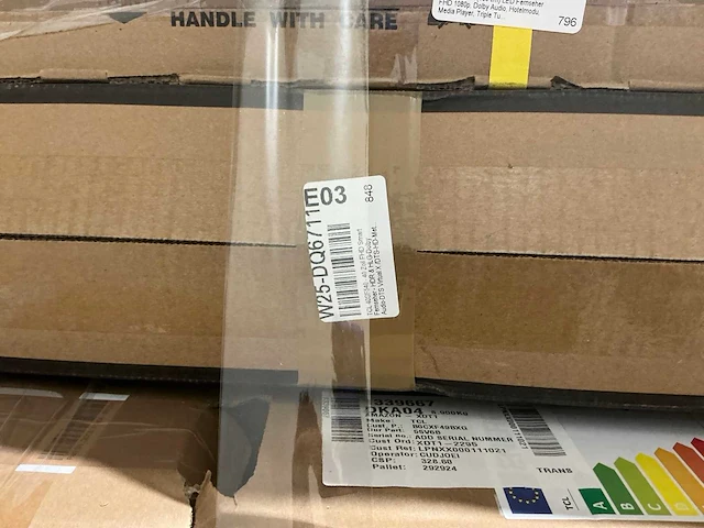 Pallet - television - afbeelding 6 van  6