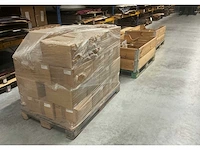 Pallet (10x) met diverse studs/ eyelets/ screwsets (13.766.969 pcs) - afbeelding 8 van  12