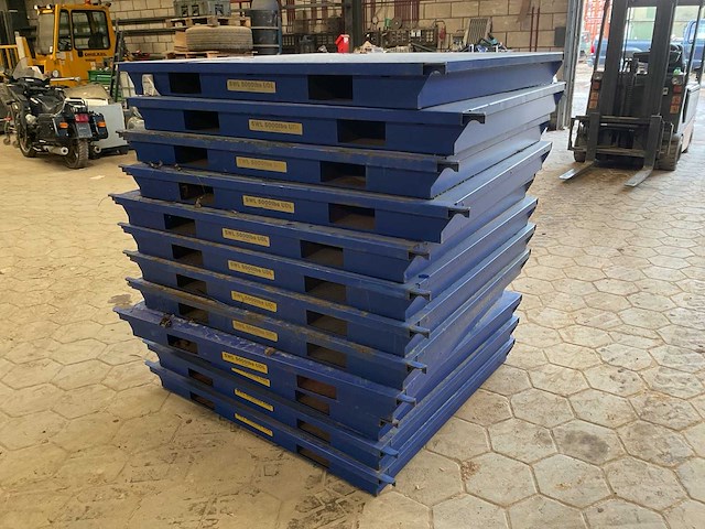 Pallet (12x) - afbeelding 1 van  6