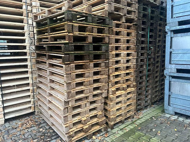 Pallet 1300x760mm ca. 950 stuks - afbeelding 1 van  1