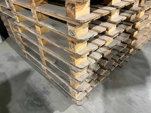 Pallet (150x) - afbeelding 1 van  3