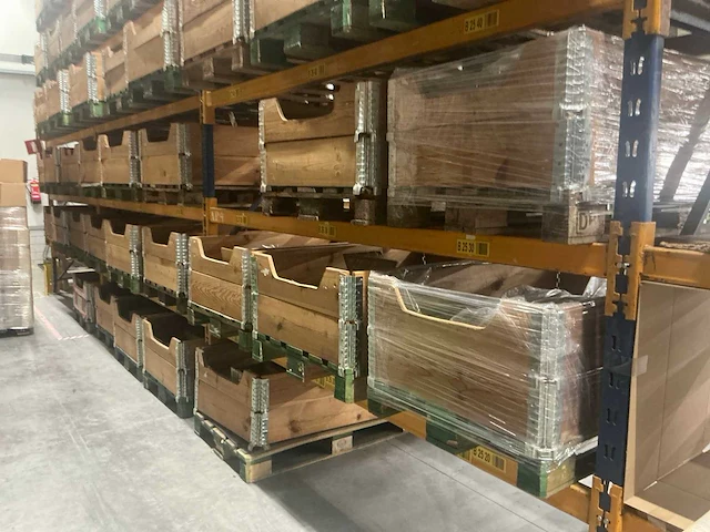 Pallet (20x) met diverse buckle/ loop/ endtip (126.678 pcs) - afbeelding 6 van  21