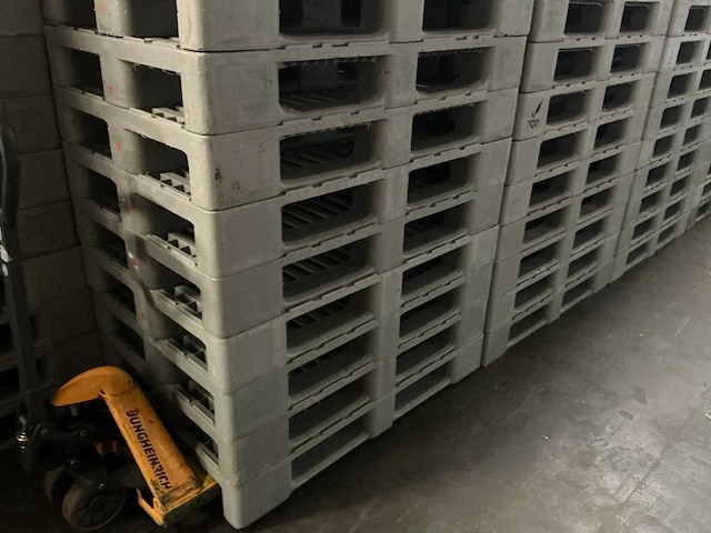 Pallet (315x) - afbeelding 2 van  2
