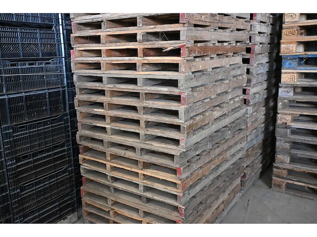 Pallet (68x) - afbeelding 1 van  3