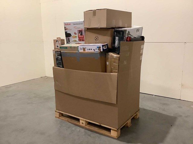 Pallet a-merk retourgoederen - 22 items - afbeelding 1 van  9