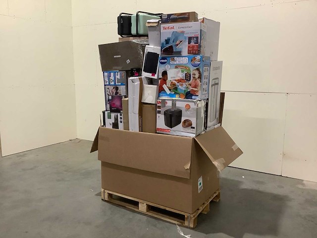 Pallet a-merk retourgoederen - 31 items - afbeelding 1 van  9