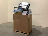 Pallet a-merk retourgoederen - 33 items - afbeelding 1 van  8