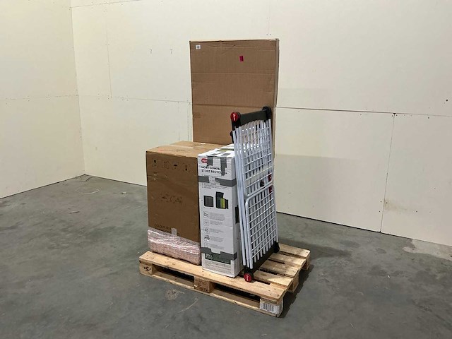 Pallet a-merk retourgoederen - 4 items - afbeelding 1 van  6