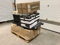 Pallet a-merk retourgoederen - 7 items - afbeelding 1 van  5